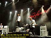 rockinidro20050902_thehives_19.jpg