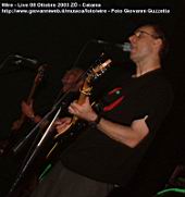 wire_live_ct_081003_10.jpg